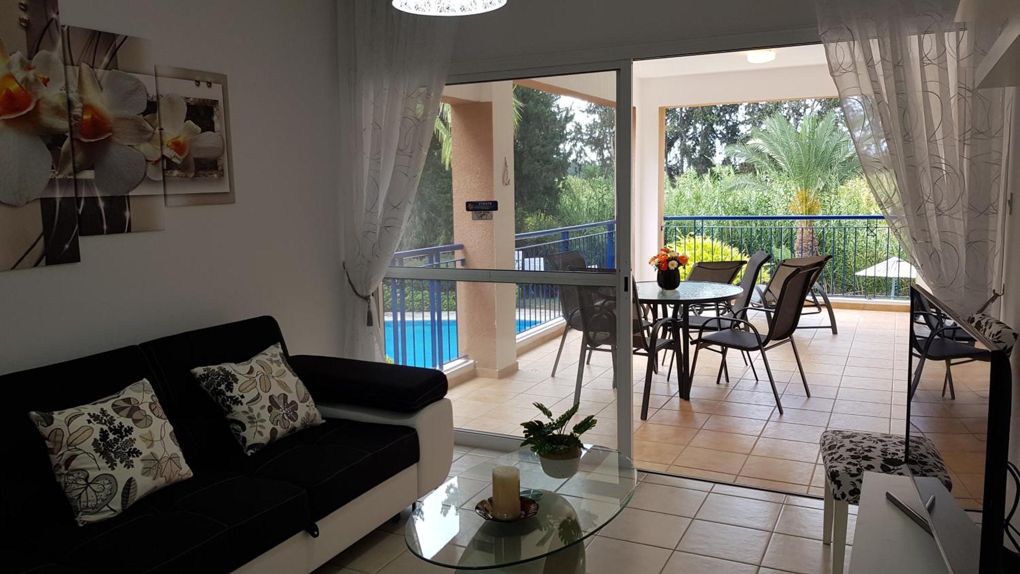 Paradise Gardens IV 2 Bd Amazing Apartment Paphos ภายนอก รูปภาพ