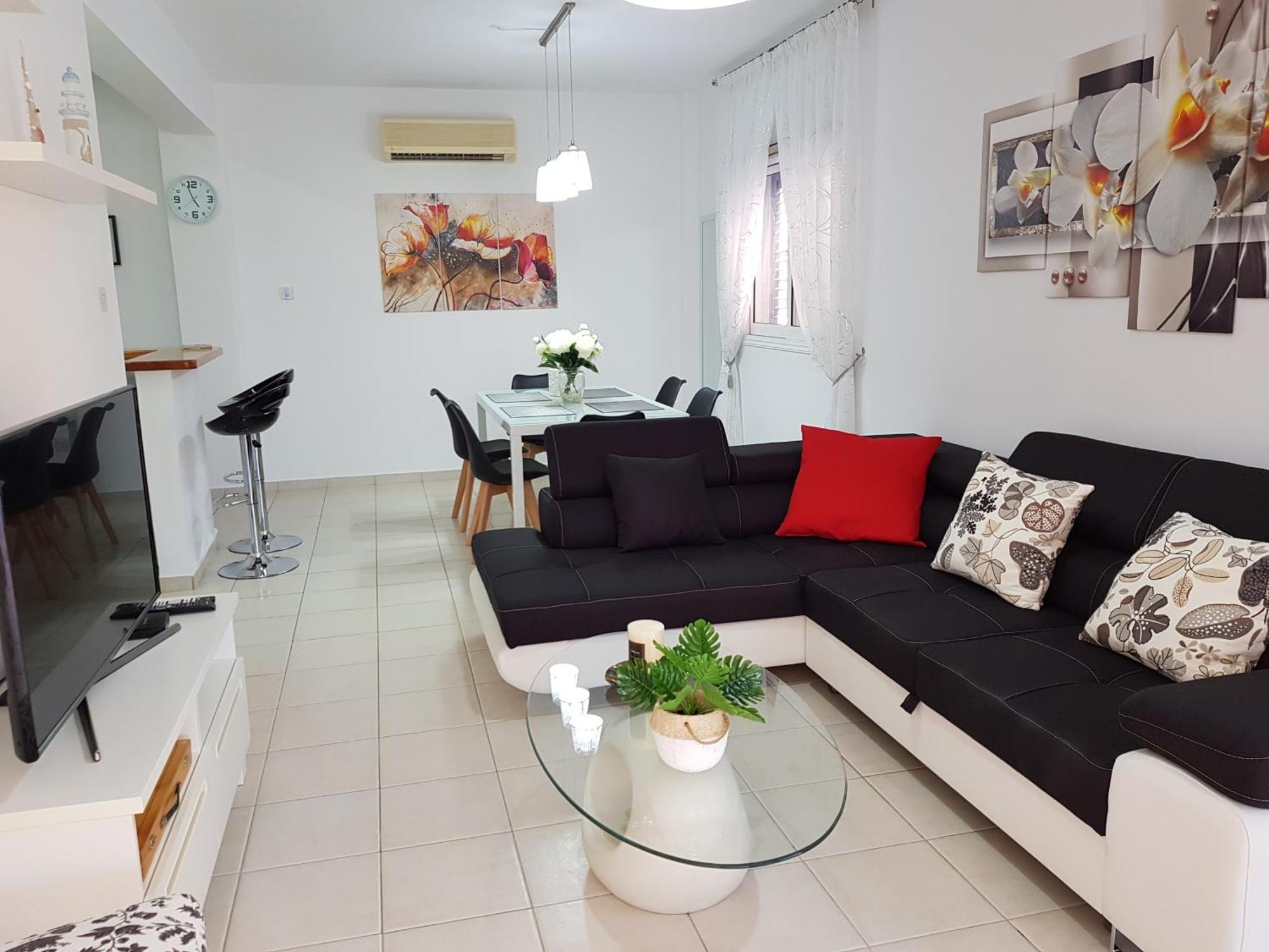 Paradise Gardens IV 2 Bd Amazing Apartment Paphos ภายนอก รูปภาพ